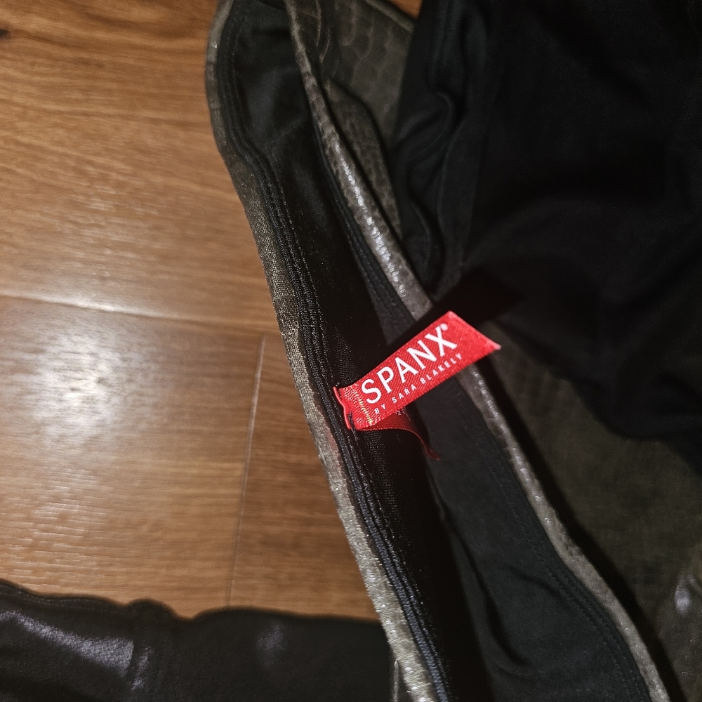 Spanx Leggings Bundle - image 2